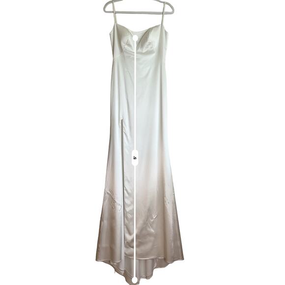 La Femme white Stretch Satin side slit Sheath Dress size 6/ small - Picture 6 of 13